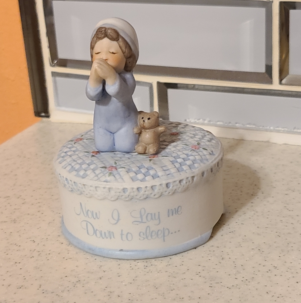 Vintage Blue and White Prayer Boy Music Box